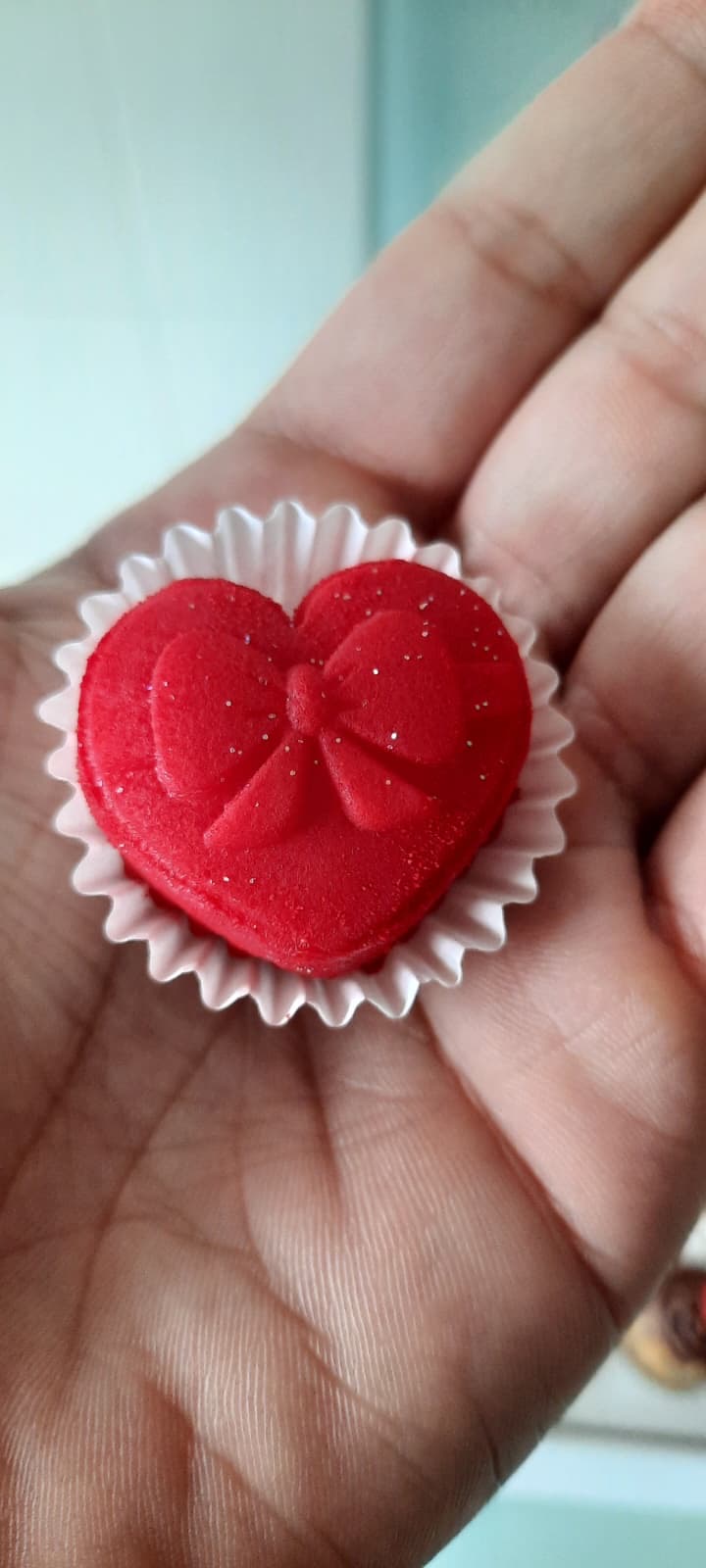 Sempre que precisar com a ABFA pode contar. Use os artigos e volte a doar à ABFA, como por exemplo a roupa de bebé, carrinhos, camas e ovos entre outros. O nosso lema é ajudar e voltar a reciclar. Dando uma nova vida e um novo lar aos artigos. Todos os artigos são registados, analisados e cuidadosamente tratados. Só serão reciclados artigos em bom estado de conservação e manutenção. 